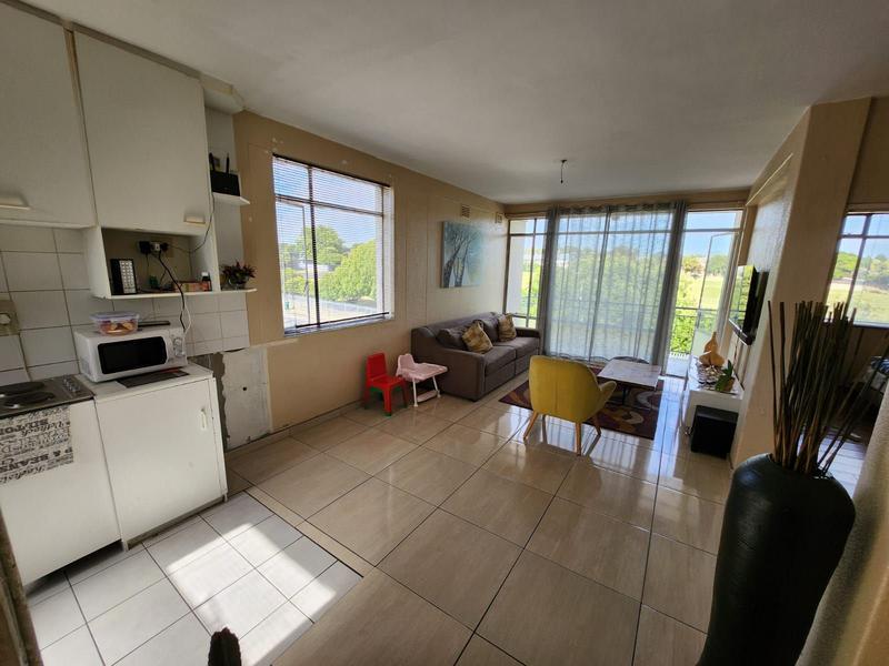 2 Bedroom Property for Sale in Blomtuin Western Cape